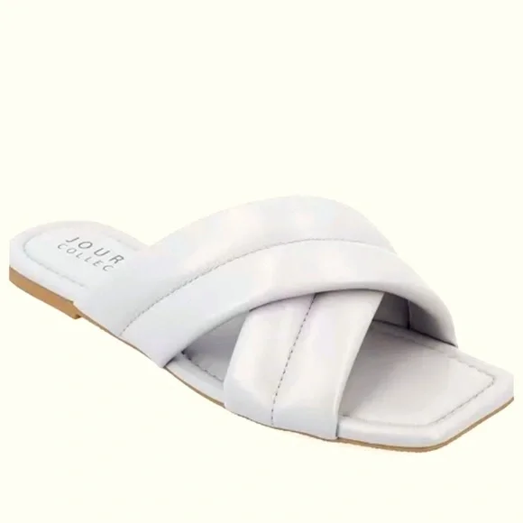 Journee Collection Divyah Crisscross Puff Flat Sandals Off White Size 8.5 NWT - Picture 8 of 8